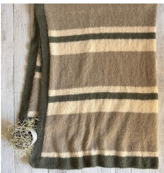 3312 Halo Colour Block Blanket (e-pattern)