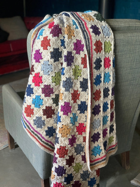 Clover Granny Square Throw Kit