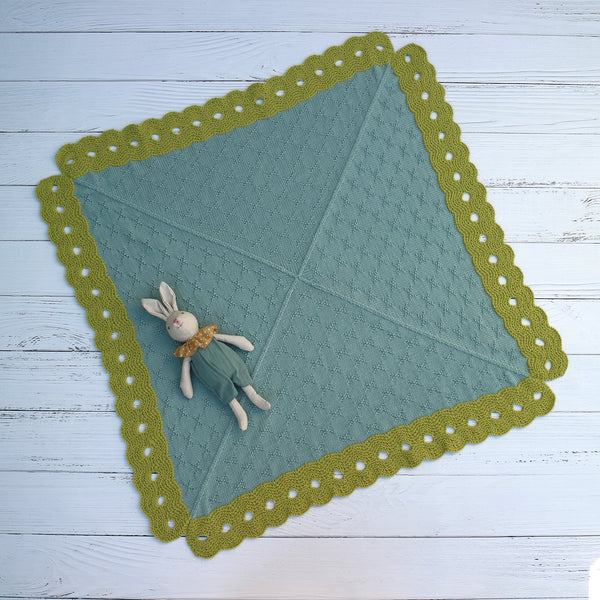 32133 Noughts + Crosses (e-pattern)