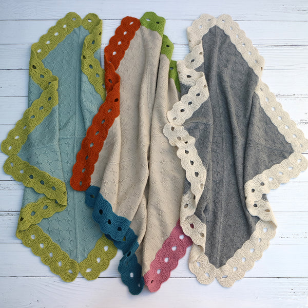 32133 Noughts + Crosses Leaflet