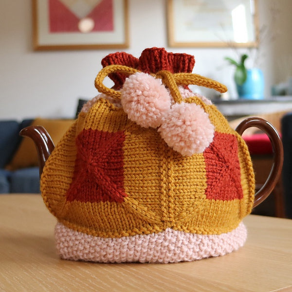 4456 Criss-Cross Motif Tea Cosy Leaflet