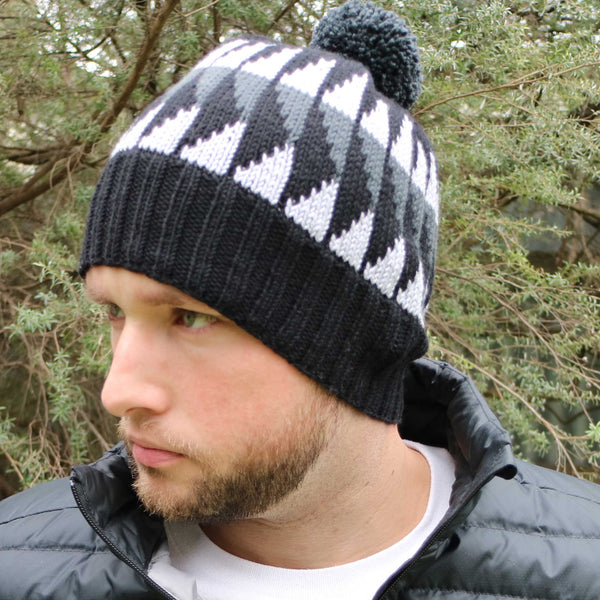 3509 Zircon Colourwork Beanie (e-pattern)